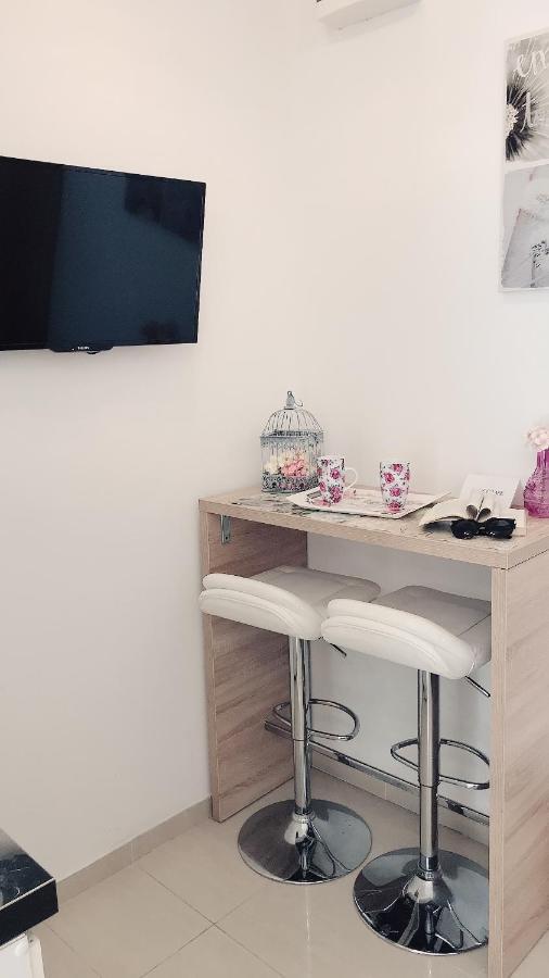 Studio Apartment Legcevic Kaštela エクステリア 写真