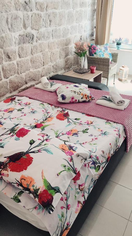 Studio Apartment Legcevic Kaštela エクステリア 写真